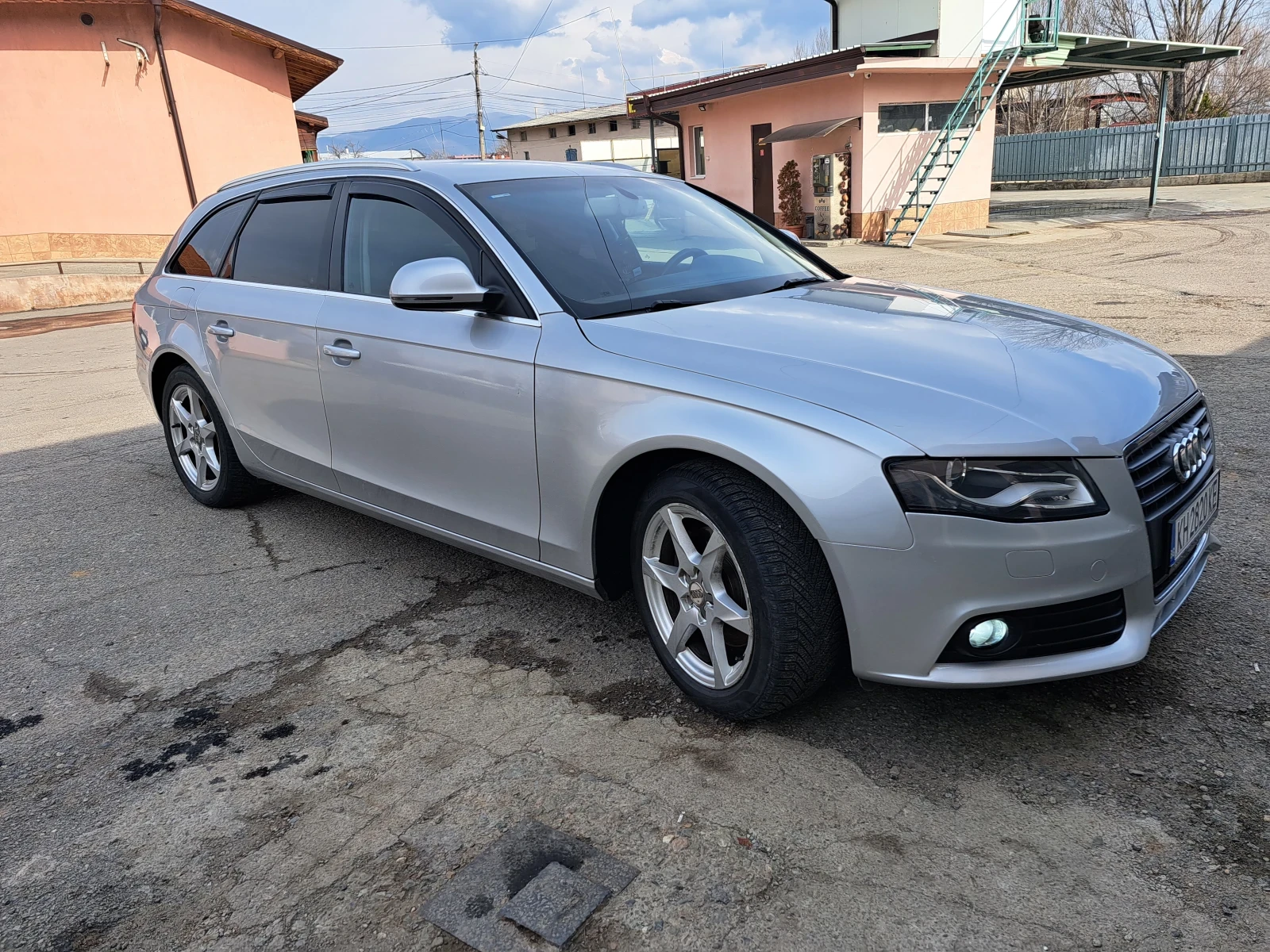 Audi A4 B8, снимка 3 - Автомобили и джипове - 53841595