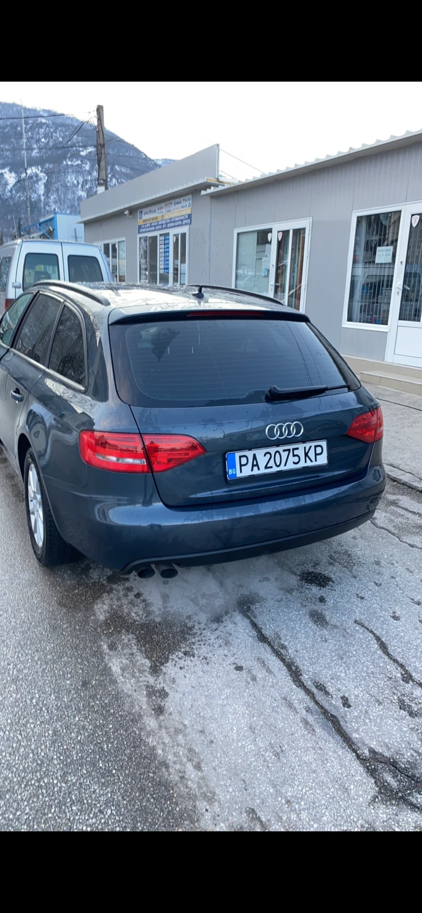Audi A4 1.8 TFSI, снимка 4 - Автомобили и джипове - 53977130
