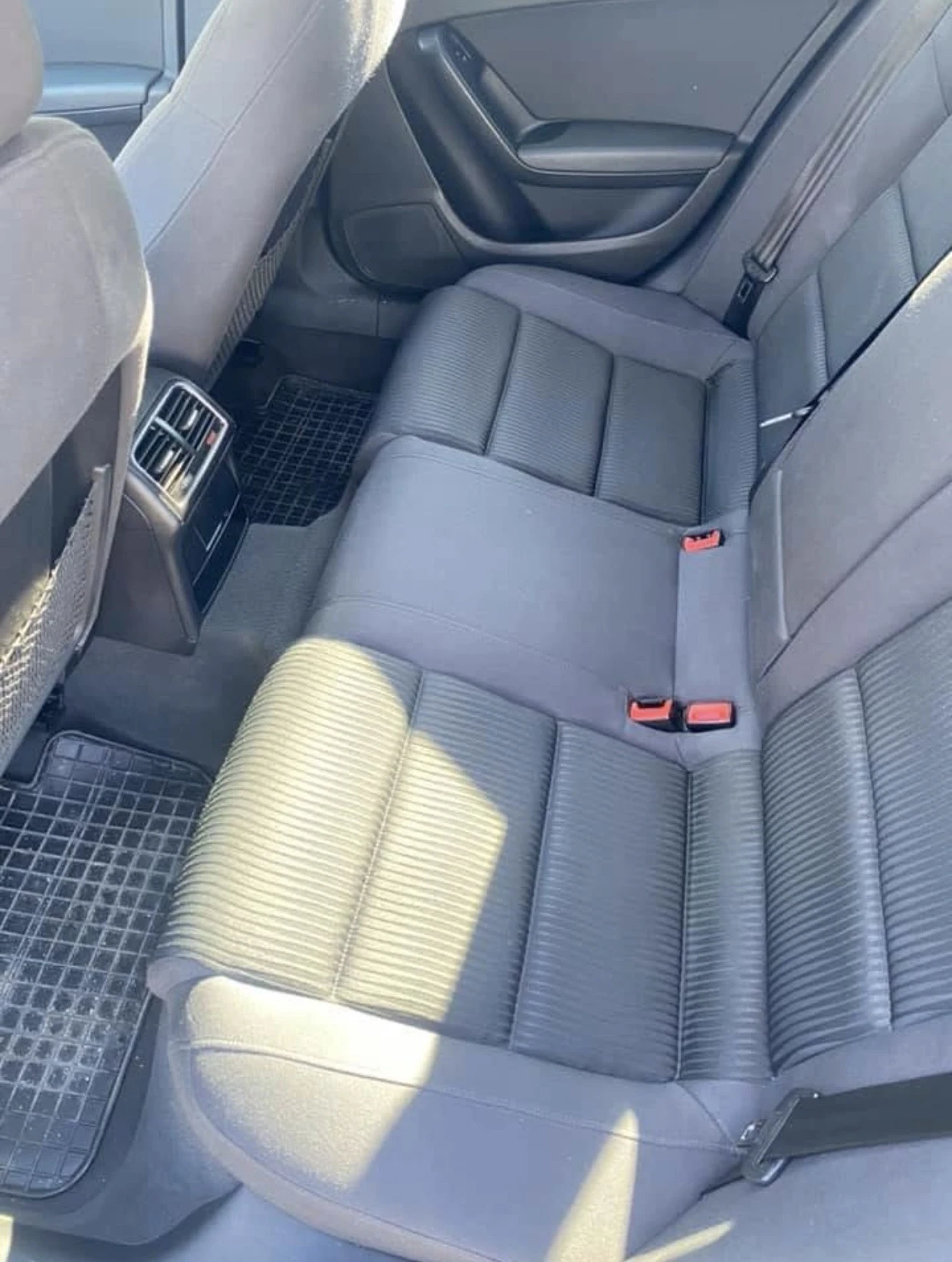 Audi A4 1.8 TFSI, снимка 7 - Автомобили и джипове - 53977130