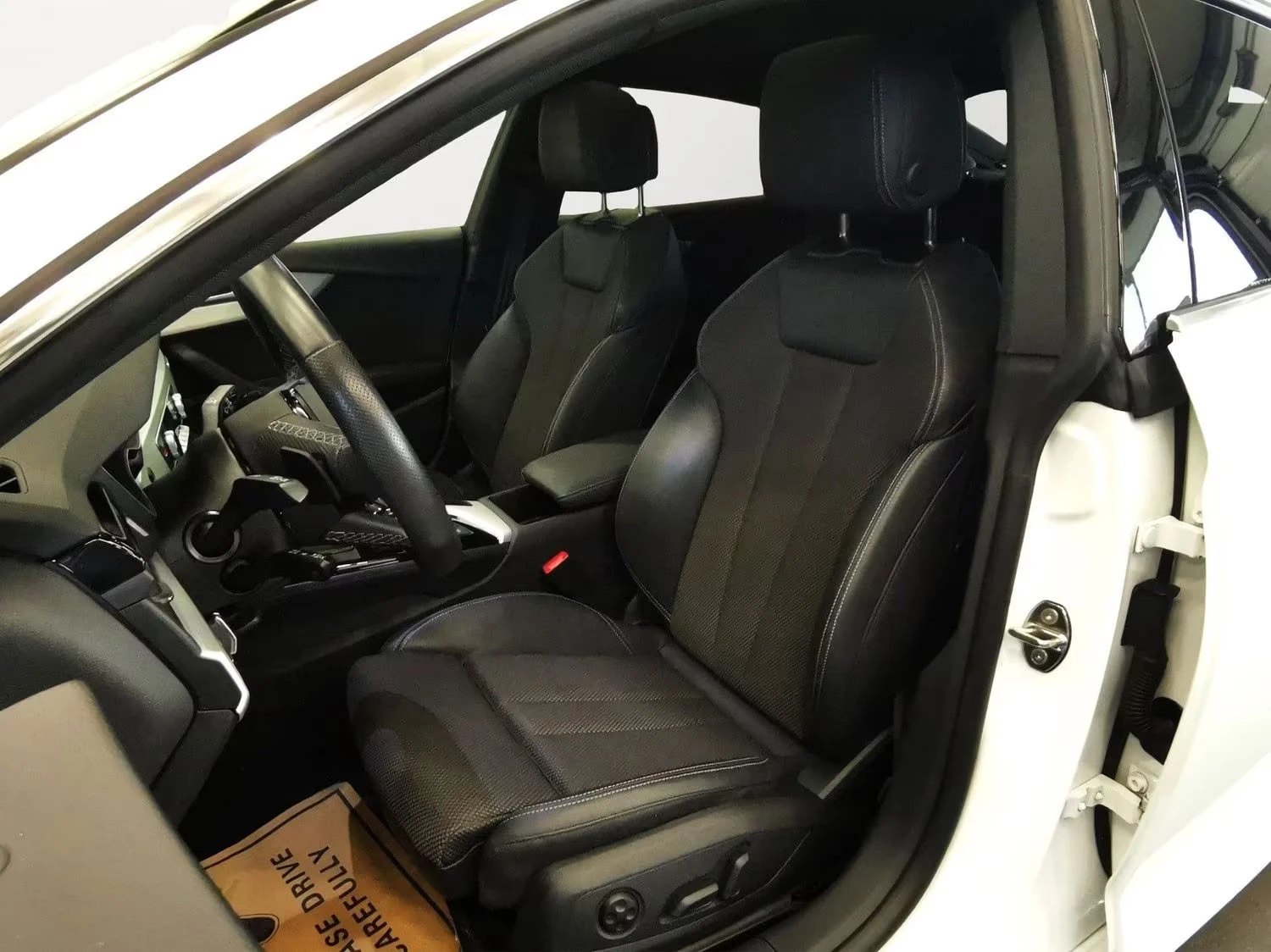 Audi A5 50TDI/286HP/QUATTRO/S-LINE/MATRIX/CAM/NAVI/118q, снимка 9 - Автомобили и джипове - 54078408