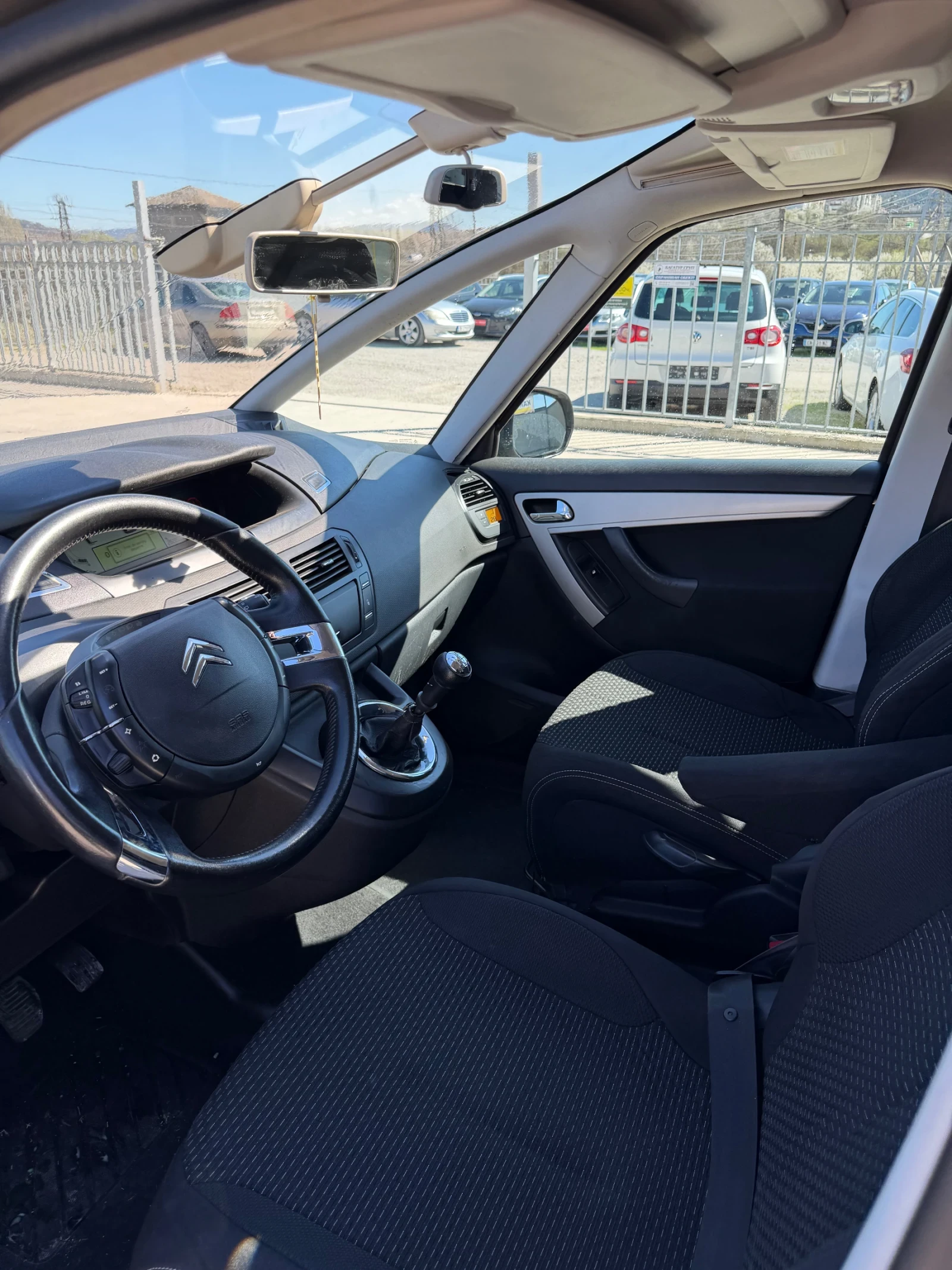 Citroen C4 Picasso, снимка 12 - Автомобили и джипове - 54130136