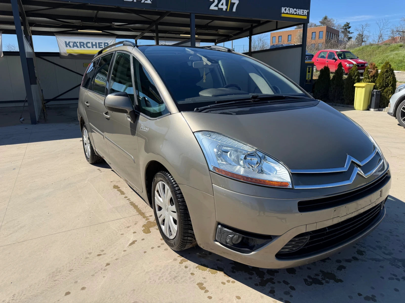 Citroen C4 Picasso, снимка 2 - Автомобили и джипове - 54130136