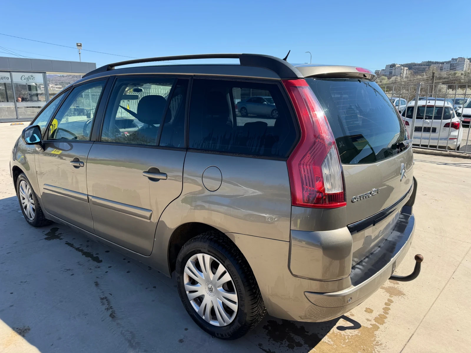 Citroen C4 Picasso, снимка 6 - Автомобили и джипове - 54130136