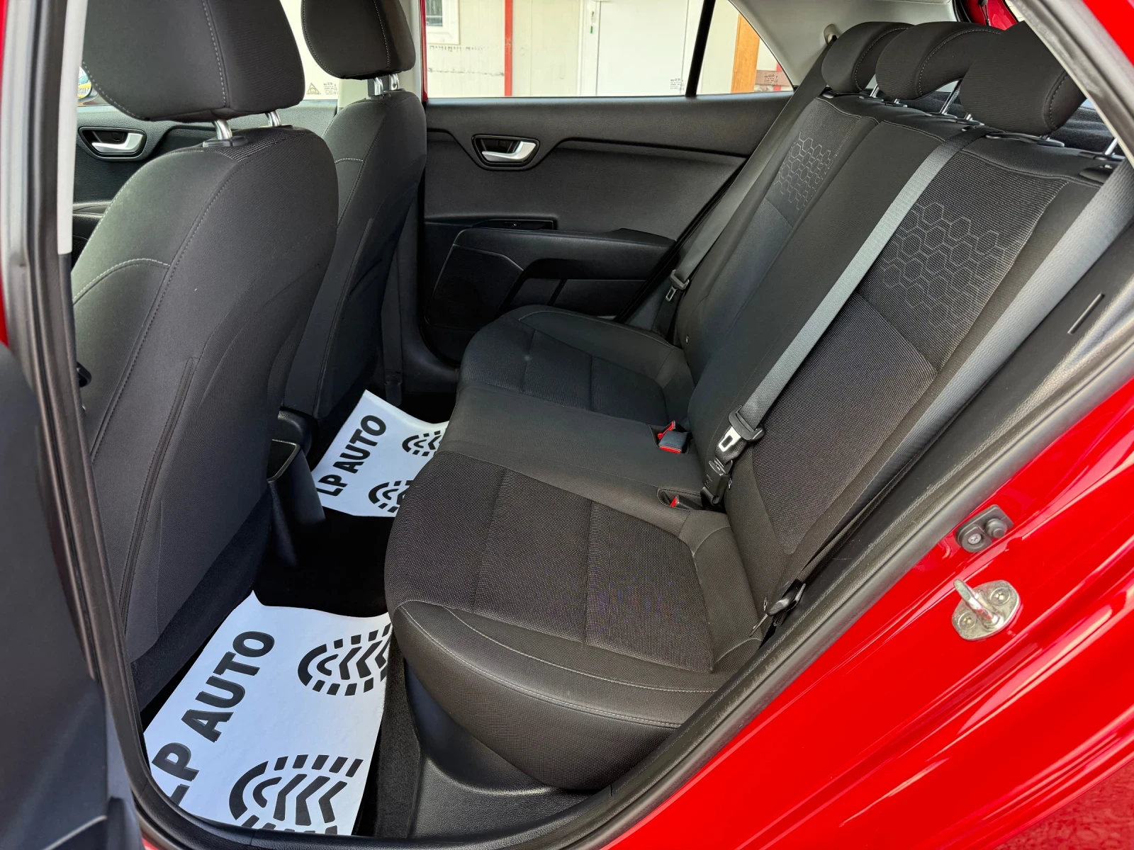 Kia Rio 1.3i* 84k.c* ���-BRC* ������*  | Mobile.bg � ����������� 11