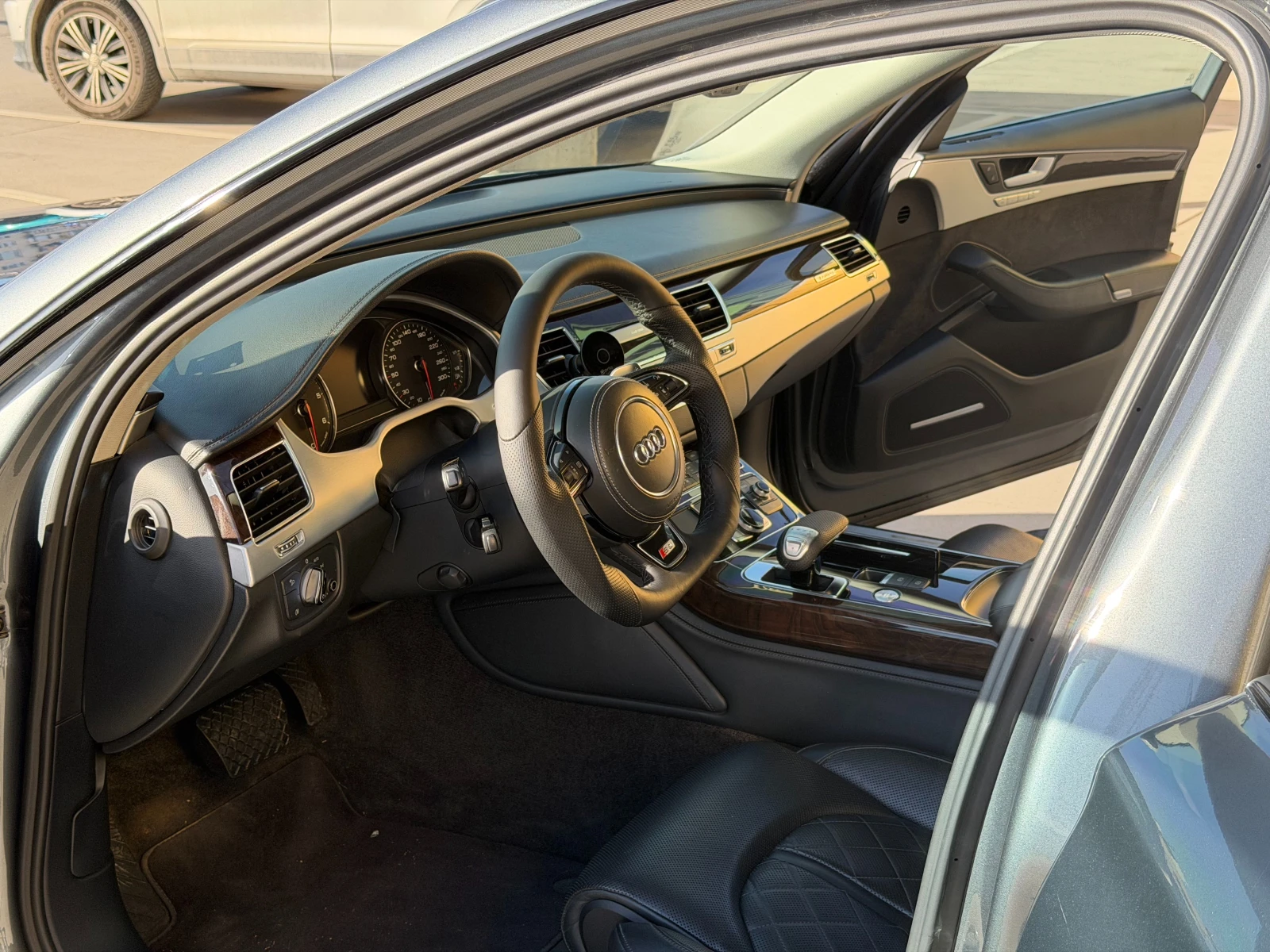 Audi A8 3.0TDI * MATRIX* , снимка 7 - Автомобили и джипове - 54554631
