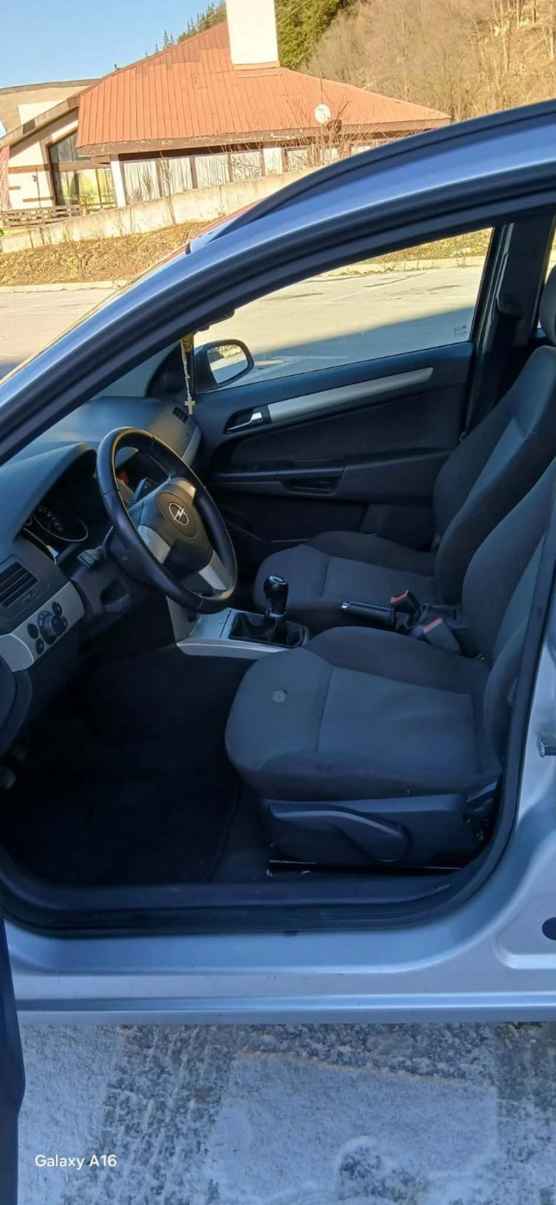 Opel Astra 1.7CDI, снимка 11 - Автомобили и джипове - 54663427
