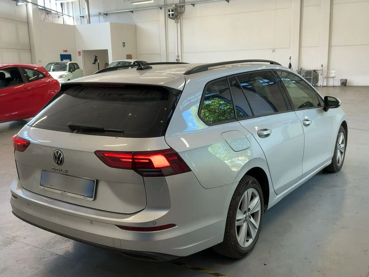 VW Golf 2.0 TDI , снимка 4 - Автомобили и джипове - 54735137