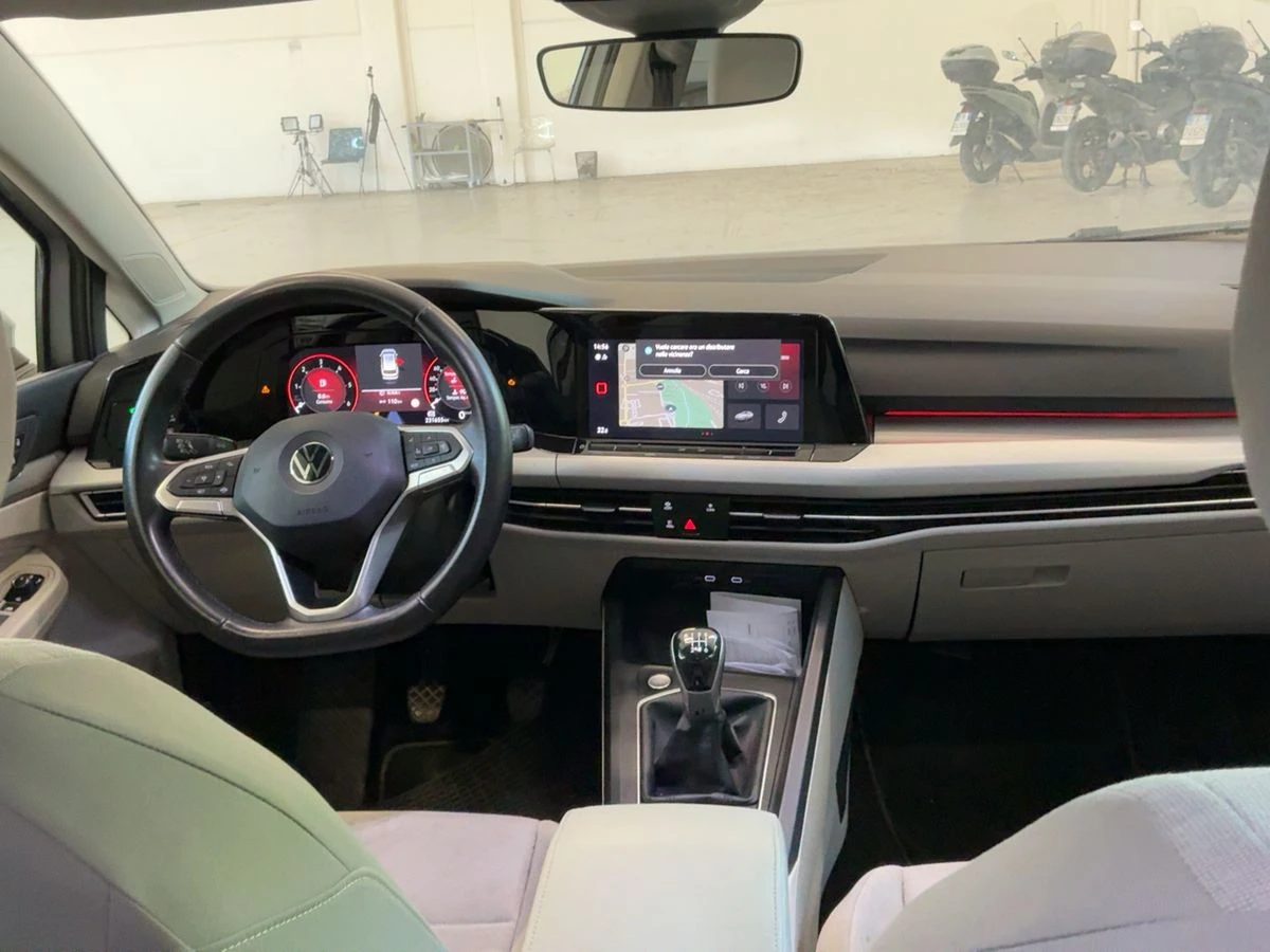 VW Golf 2.0 TDI , снимка 5 - Автомобили и джипове - 54735137