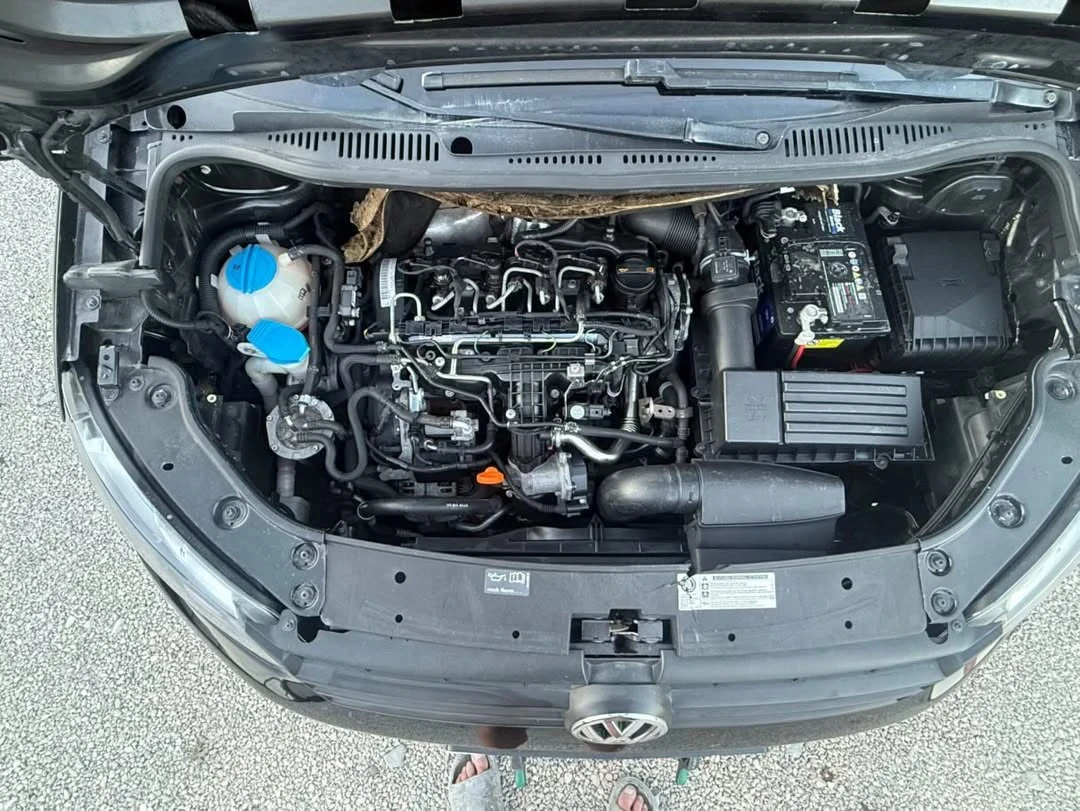 VW Caddy 1, 6 TDI, снимка 12 - Автомобили и джипове - 54905609