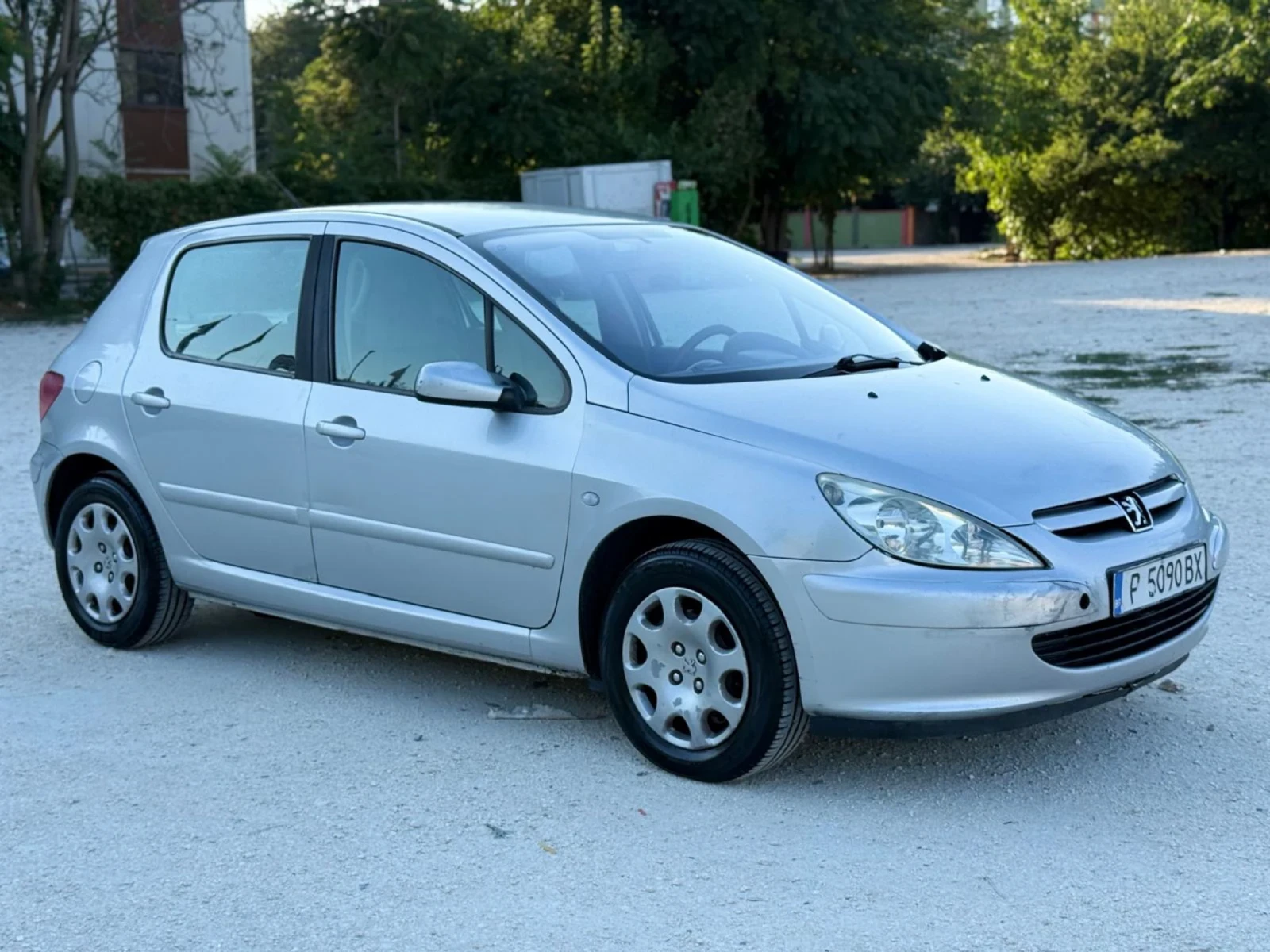Peugeot 307 1.6HDI* 109ps* СЕРВИЗНА ИСТОРИЯ* ОБСЛУЖЕНА* ВС. ПЛ