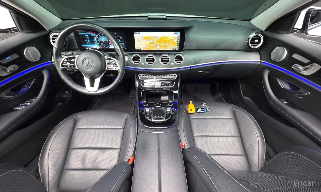 Mercedes-Benz E 300 * КРАЙНА ЦЕНА ДО БЪЛГАРИЯ * АВТОКРЕДИТ, снимка 10 - Автомобили и джипове - 55540582
