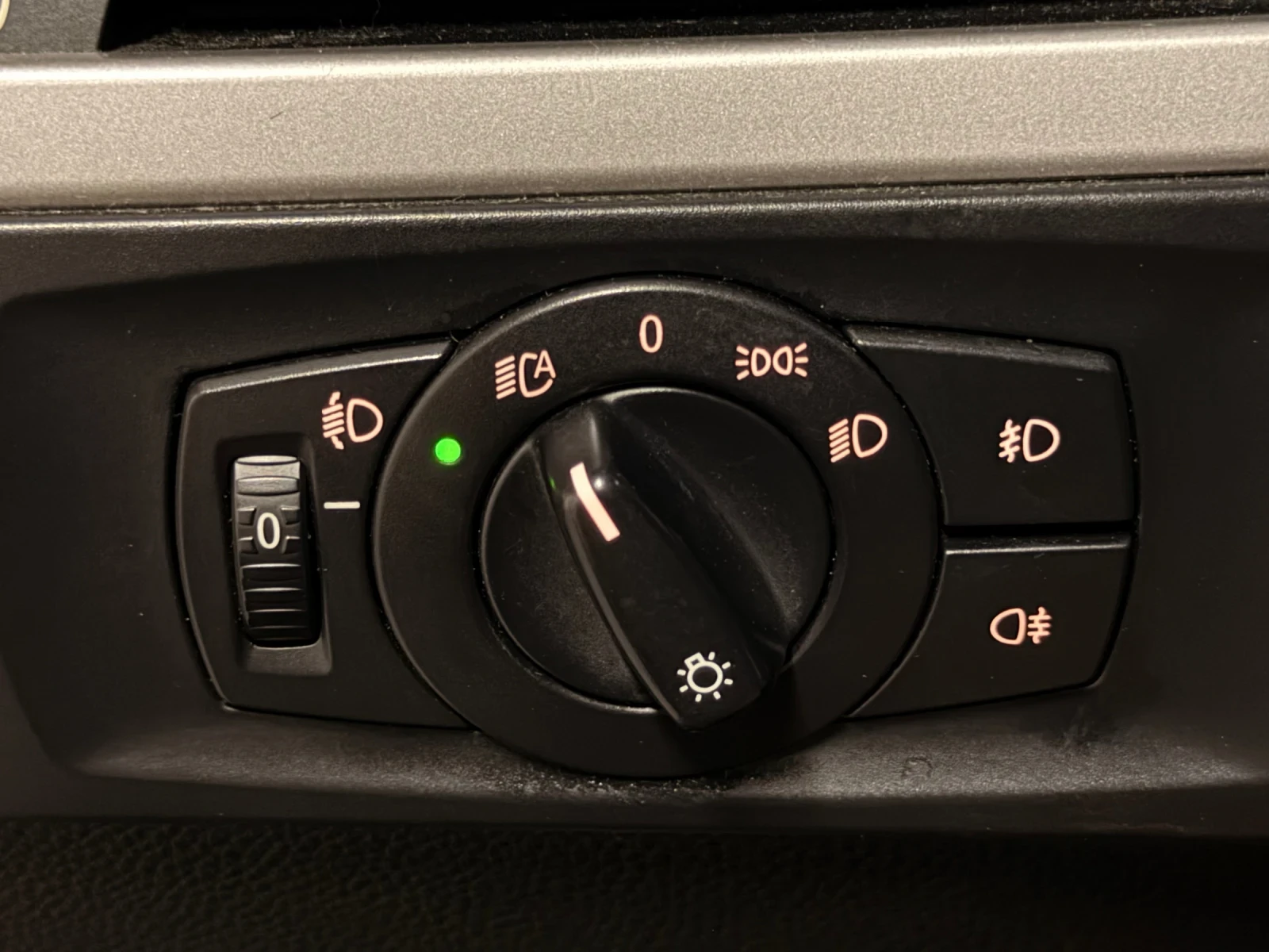 BMW 318, снимка 15 - Автомобили и джипове - 55667029