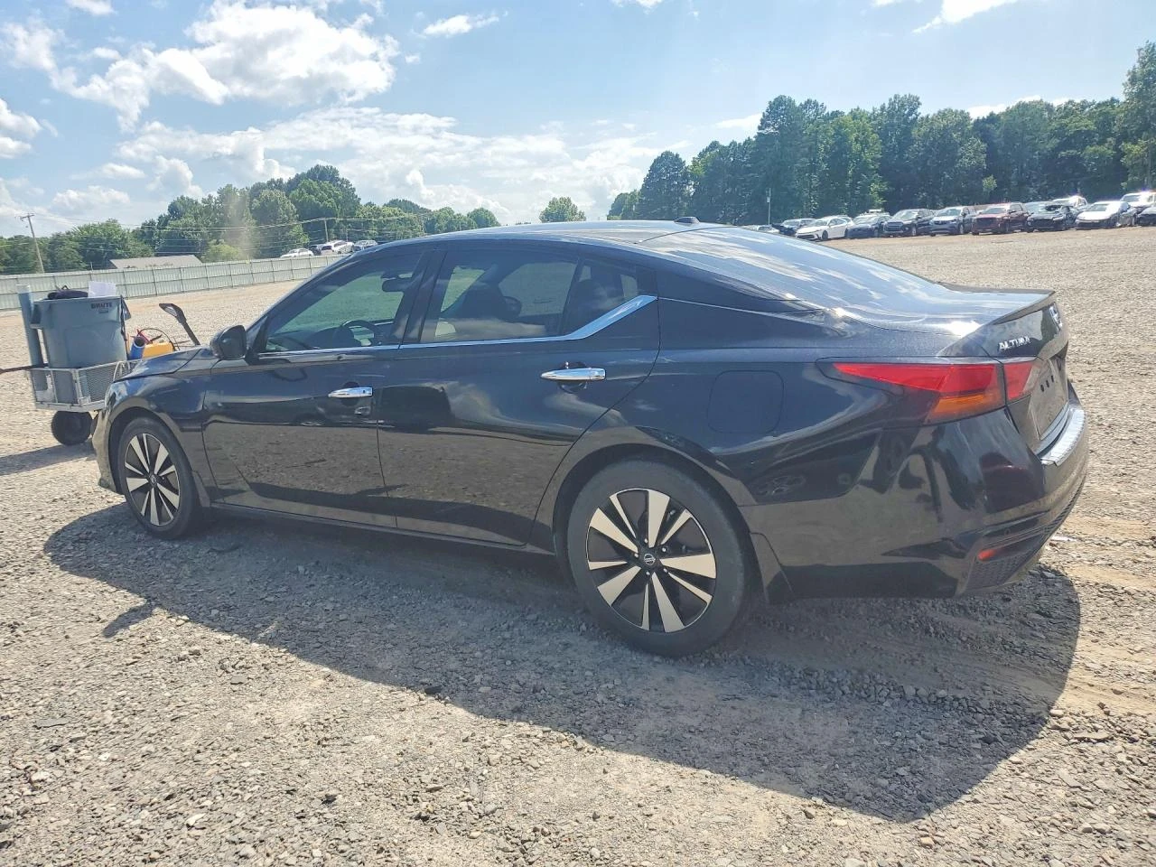 Nissan Altima, снимка 2 - Автомобили и джипове - 55977399