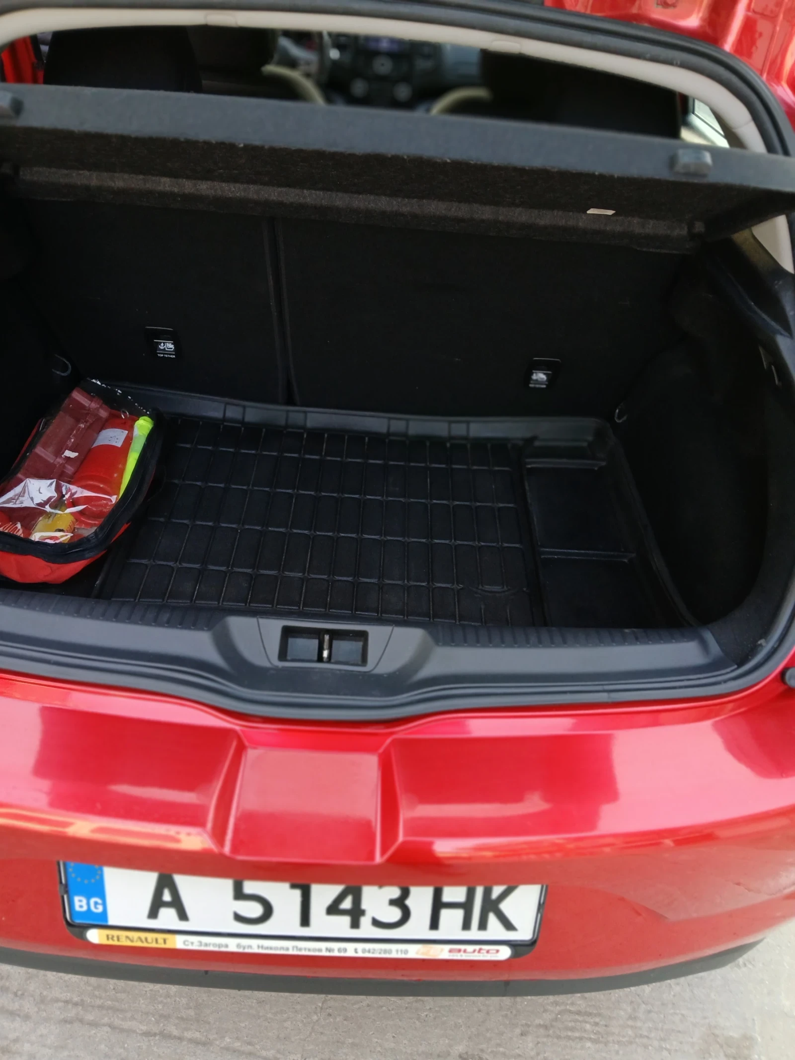 Renault Megane, снимка 9 - Автомобили и джипове - 56134084