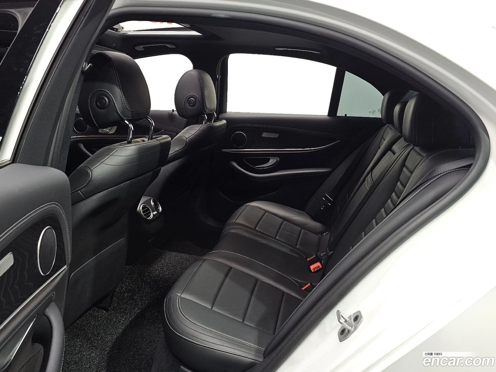 Mercedes-Benz E 220 E220d 4MATIC AMG Line | Mobile.bg � ����������� 11