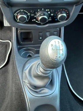 Dacia Duster 1.2TCi, снимка 8