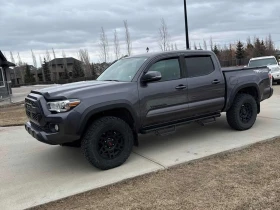 Toyota Tacoma * 4x4 Double Cab SB * 2 КЛЮЧА* ПАНО* ПОДГРЕВ* KEYL, снимка 1