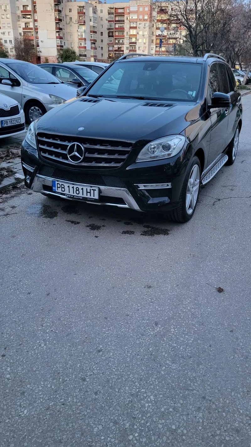 Mercedes-Benz ML 350 AMG  DESIGNO, снимка 4 - Автомобили и джипове - 52529600