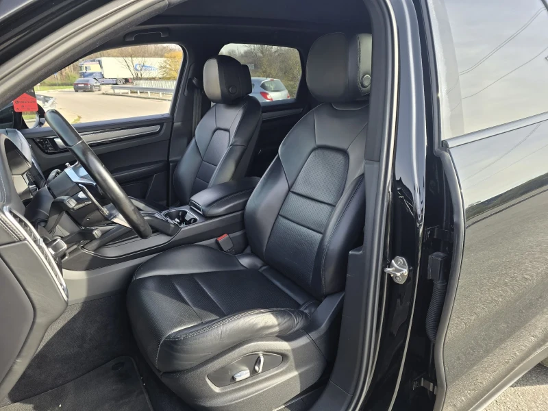 Porsche Cayenne 3.0 340к.с 4x4 FULL Топ състояние , снимка 10 - Автомобили и джипове - 52627518