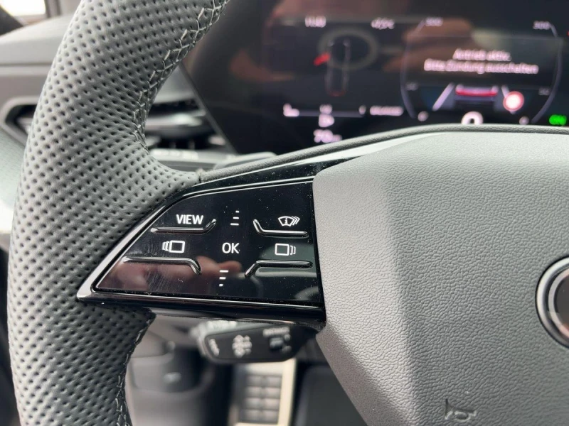 Audi SQ5 TFSI/NEW MODEL/MATRIX/PANO/360/HEAD UP/, снимка 9 - Автомобили и джипове - 53382213