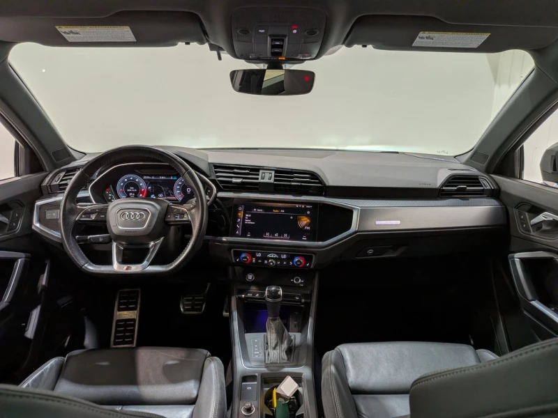 Audi Q3 45 TFSI quattro , снимка 7 - Автомобили и джипове - 53464215