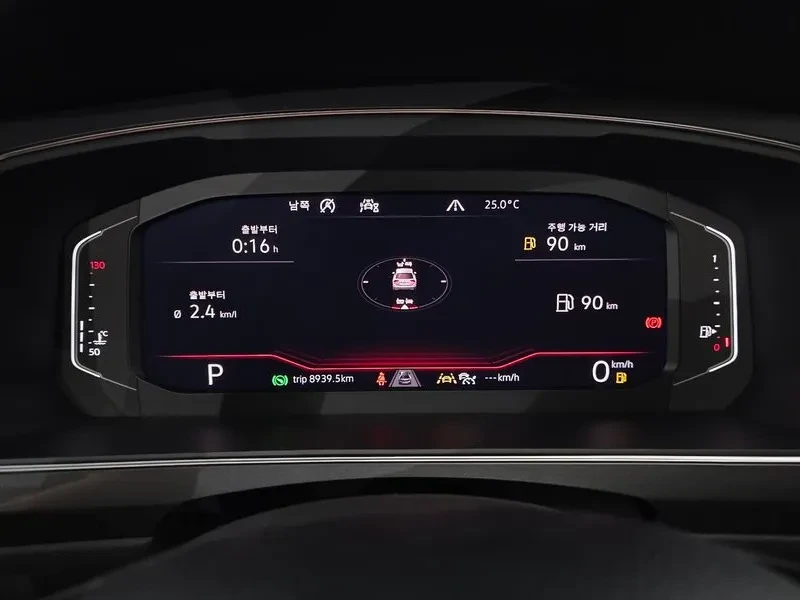 VW Tiguan 2.0 TDI PRESTIGE, снимка 8 - Автомобили и джипове - 55561703