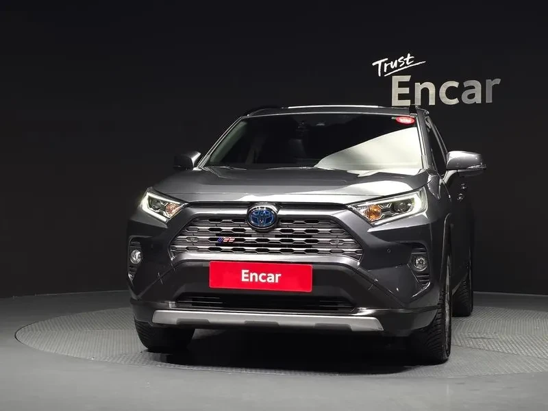 Toyota Rav4 2.5 4Wd Hybrid, снимка 3 - Автомобили и джипове - 56131312