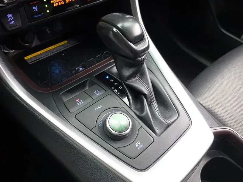 Toyota Rav4 2.5 4Wd Hybrid, снимка 9 - Автомобили и джипове - 56131312