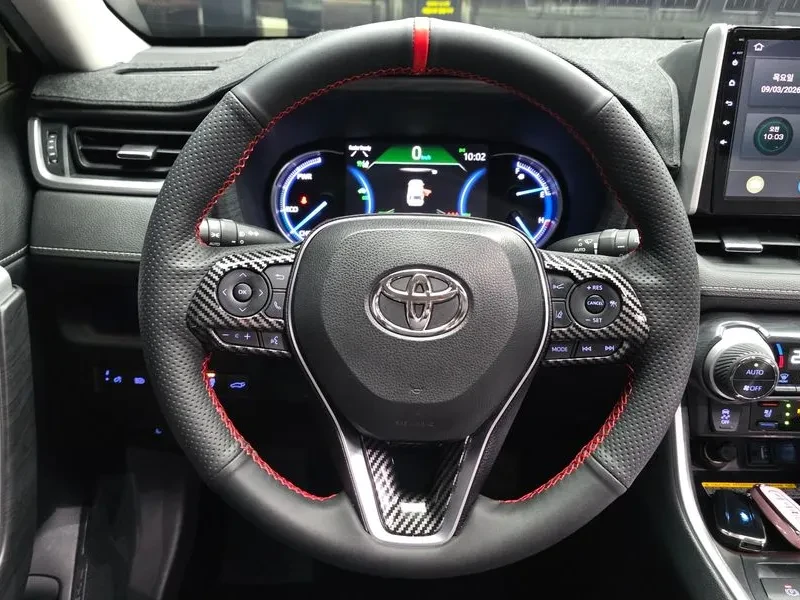 Toyota Rav4 2.5 4Wd Hybrid, снимка 13 - Автомобили и джипове - 56131312