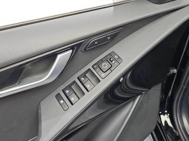 Kia Niro Air| 201к.с., снимка 13 - Автомобили и джипове - 56359280