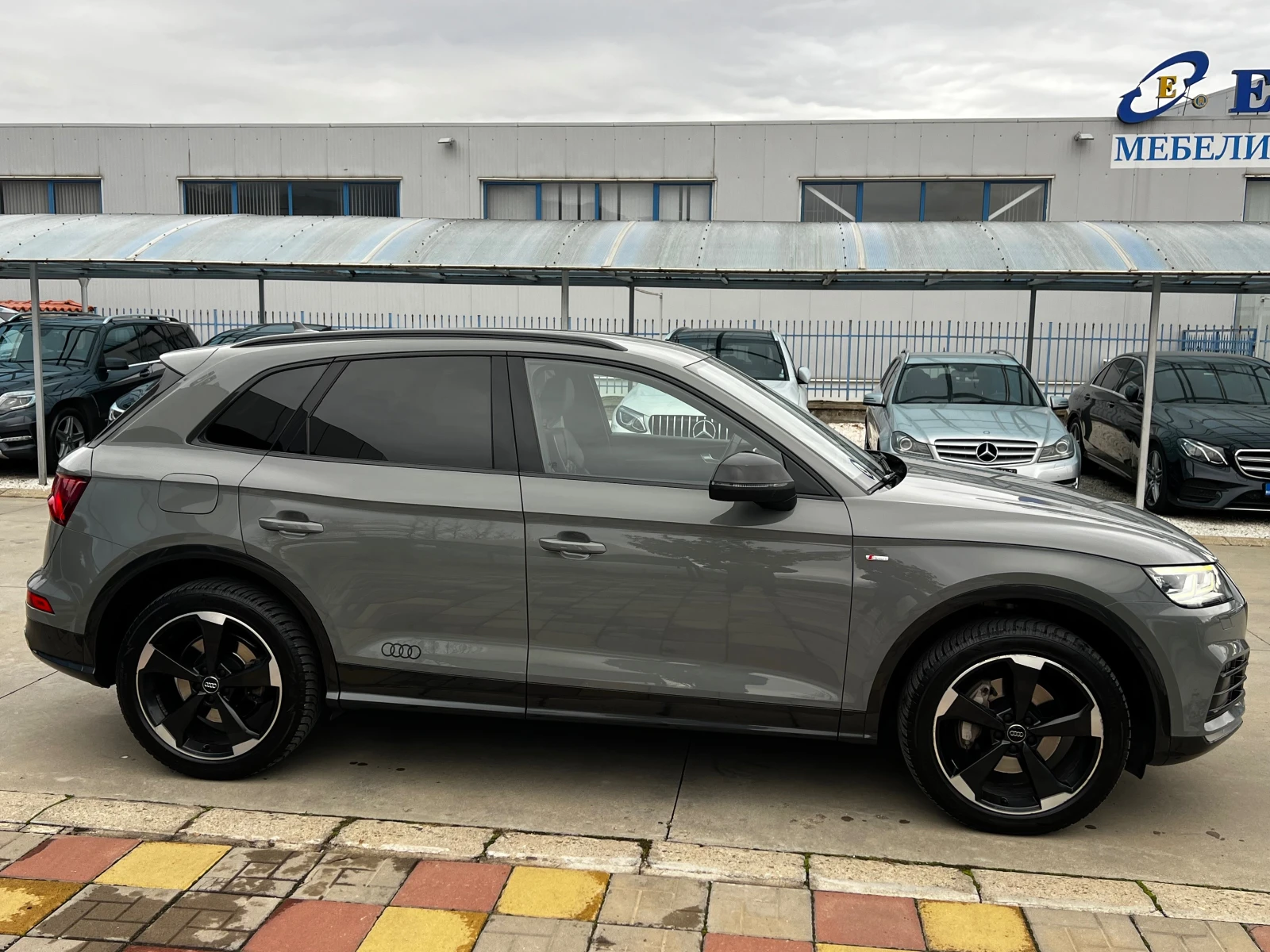 Audi Q5 2.0TDI-QUATTRO-S LINE PLUS-BLACK, EXCLUSIVE-KATOHO - изображение 4