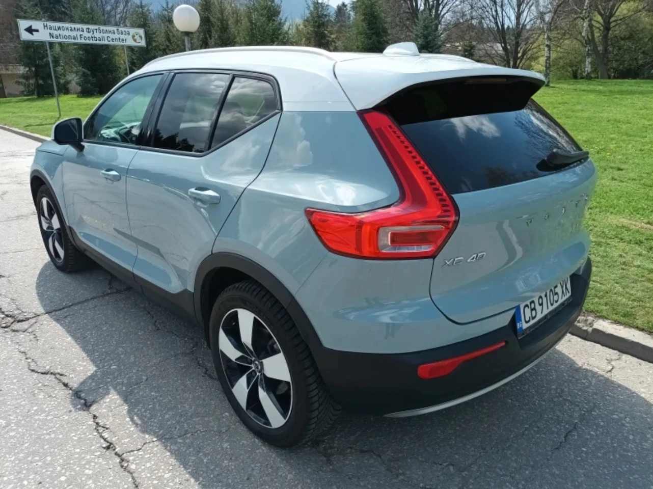 Volvo XC40  T5 - изображение 3