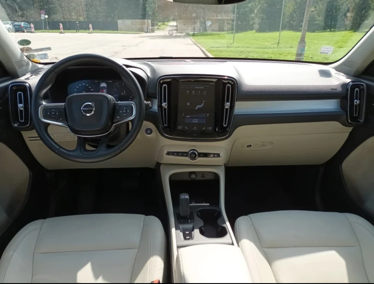 Volvo XC40  T5 - изображение 6