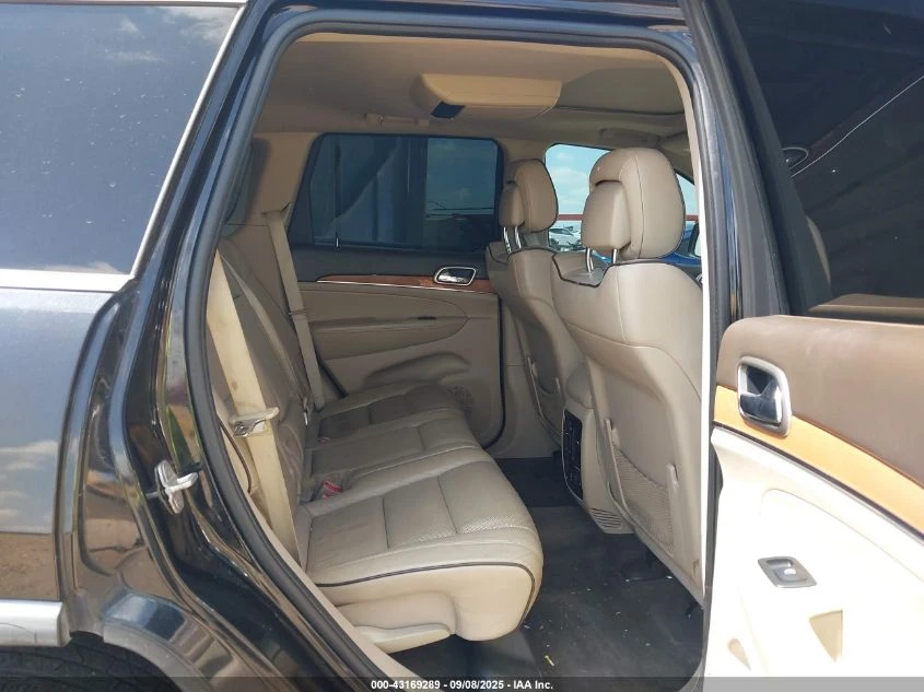 Jeep Grand cherokee ГРАДУШКОВ/OVERLAND/5.7/4X4 - изображение 9