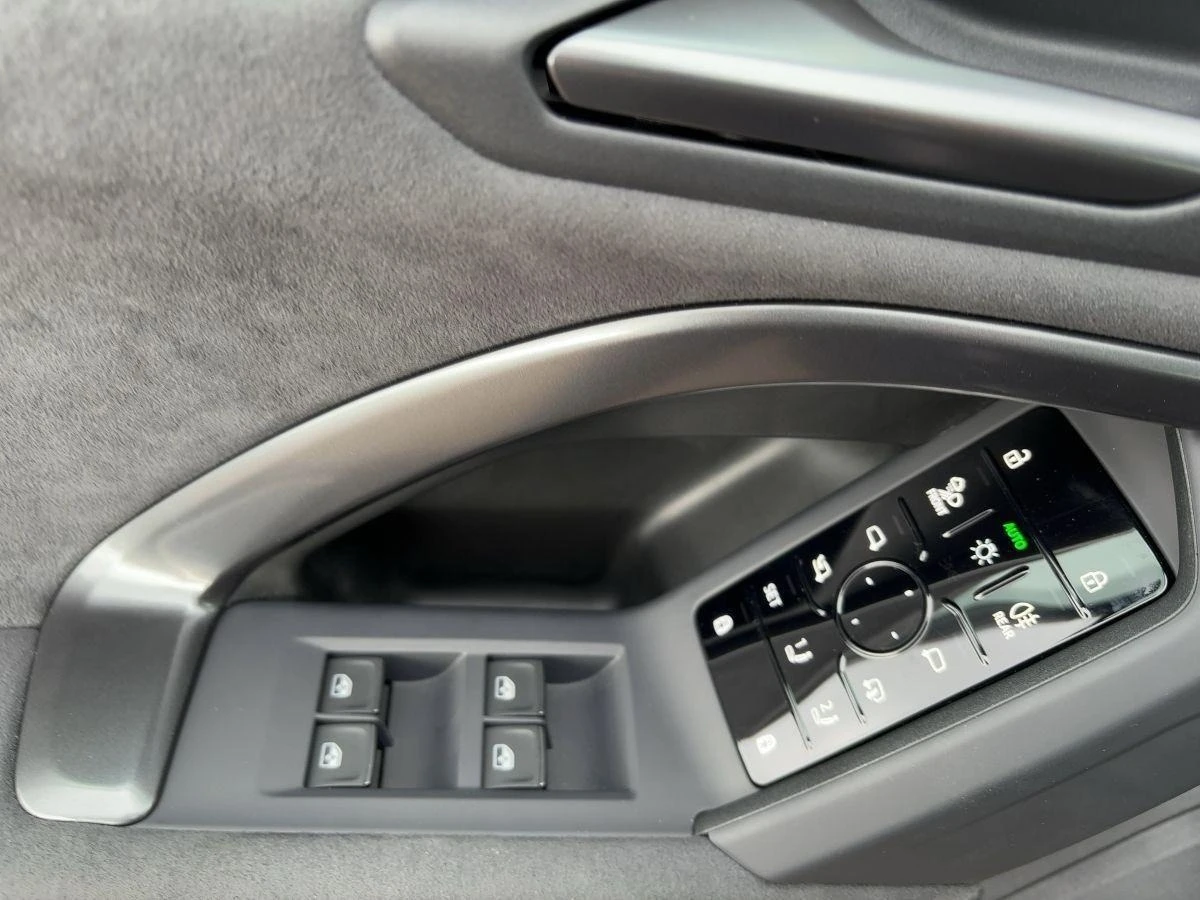 Audi SQ5 TFSI/NEW MODEL/MATRIX/PANO/360/HEAD UP/ - изображение 6