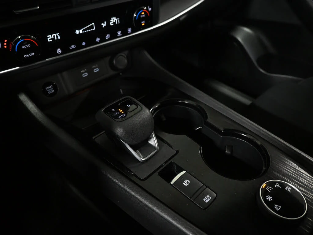 Nissan Rogue S AWD* АвтоКредит* (Цена до БГ) , снимка 17 - Автомобили и джипове - 53831515