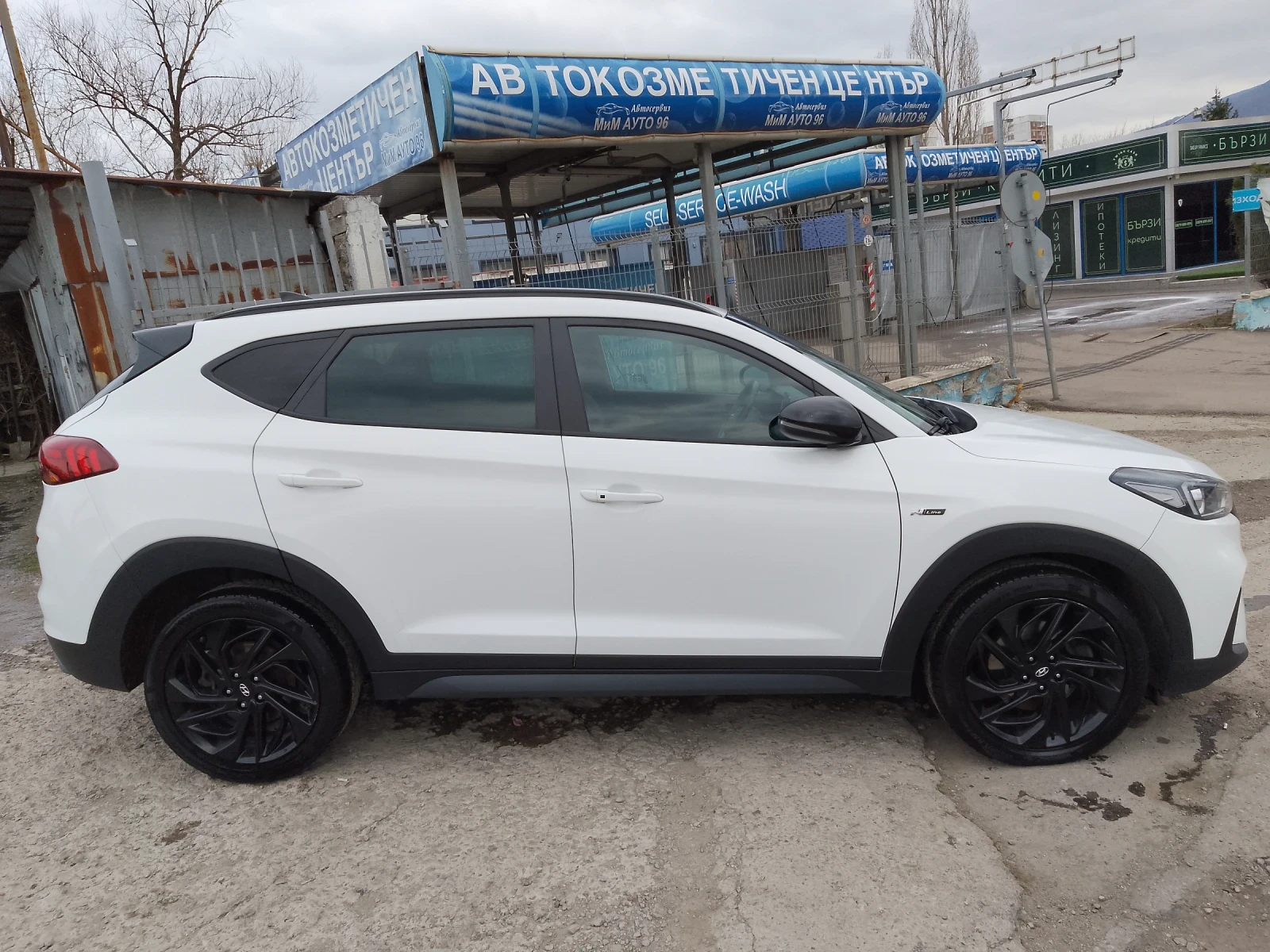 Hyundai Tucson 1.6 CRDI/N-LINE, снимка 4 - Автомобили и джипове - 53927295