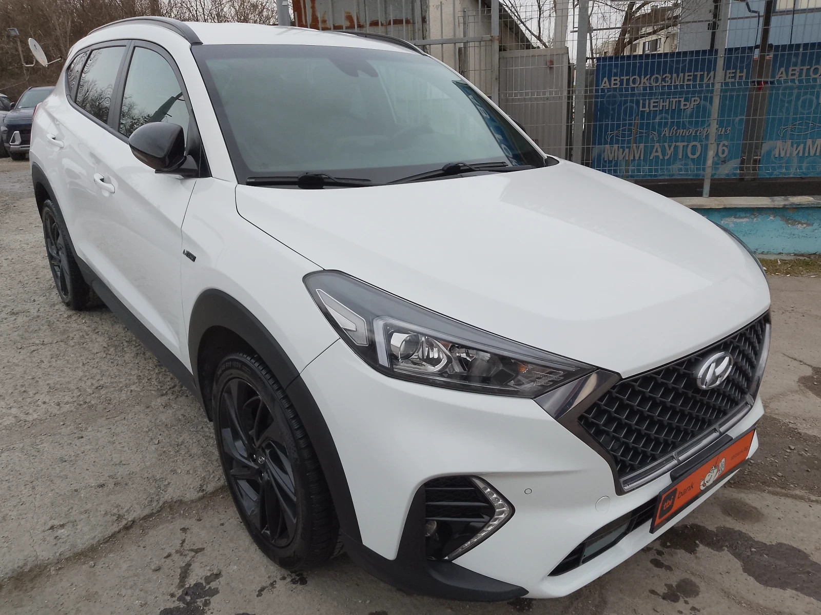 Hyundai Tucson 1.6 CRDI/N-LINE, снимка 3 - Автомобили и джипове - 53927295