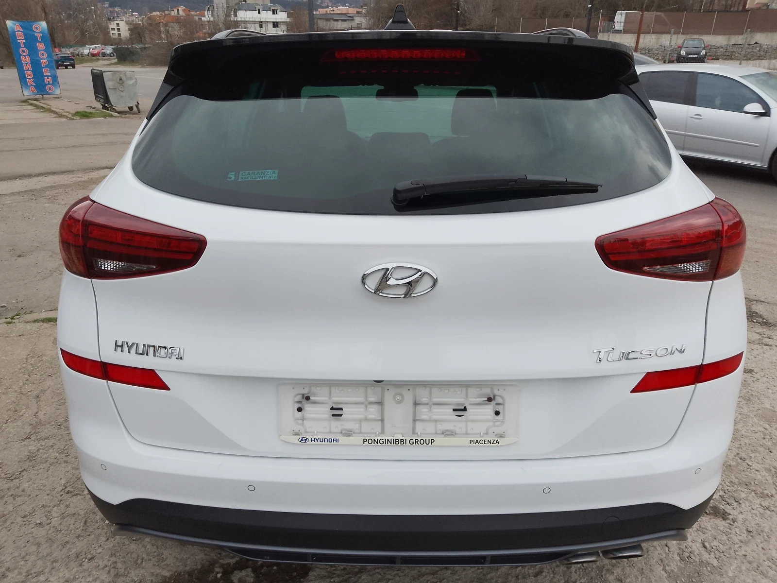 Hyundai Tucson 1.6 CRDI/N-LINE, снимка 6 - Автомобили и джипове - 53927295