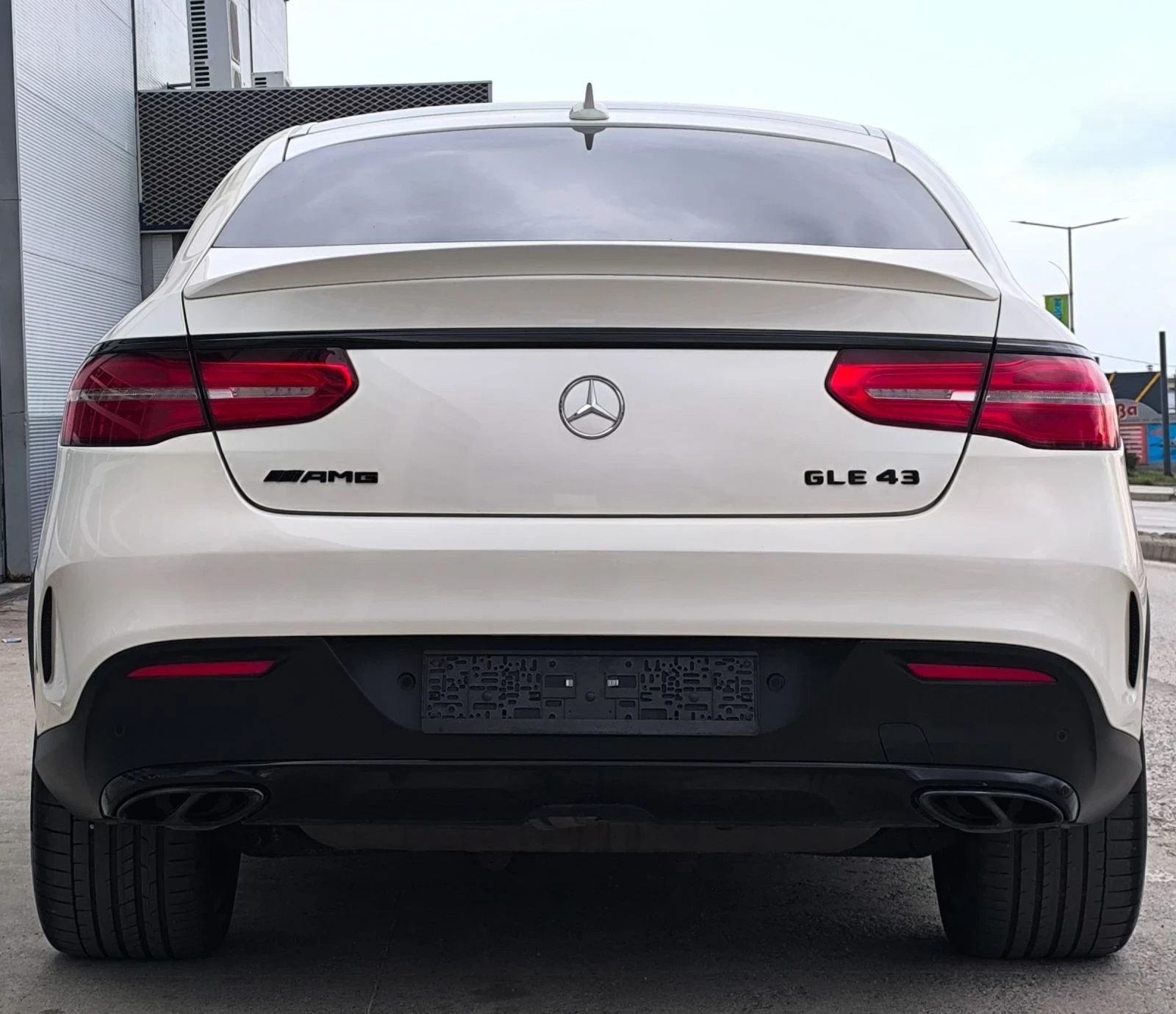 Mercedes-Benz GLE 43 AMG, снимка 5 - Автомобили и джипове - 54044107