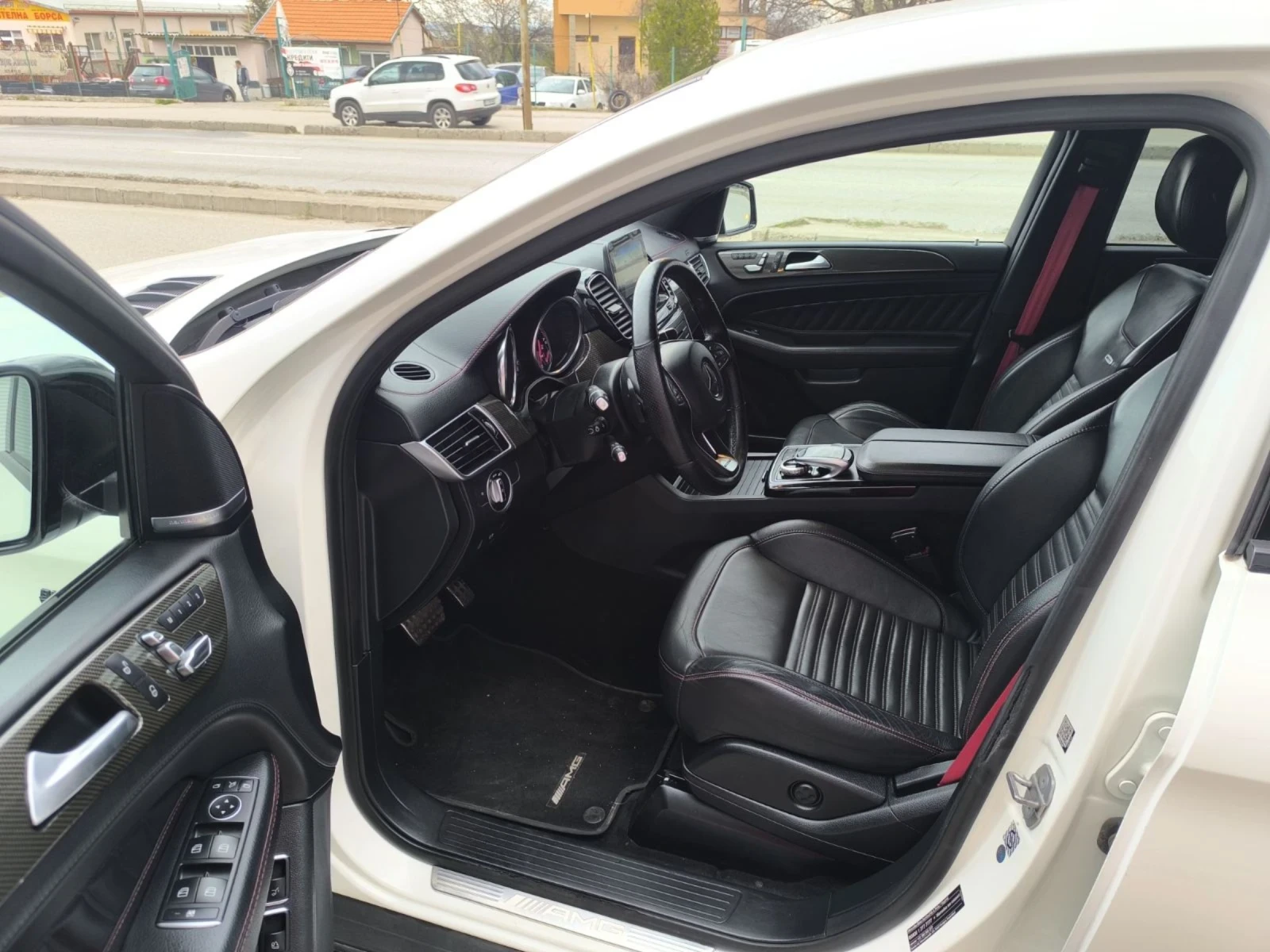 Mercedes-Benz GLE 43 AMG, снимка 10 - Автомобили и джипове - 54044107