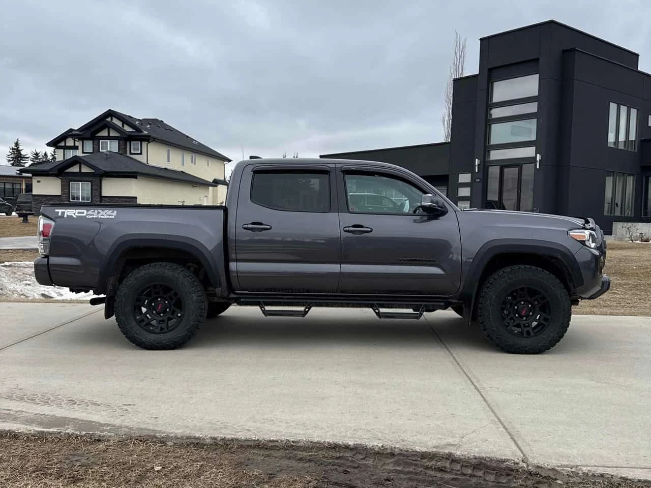 Toyota Tacoma * 4x4 Double Cab SB * 2 КЛЮЧА* ПАНО* ПОДГРЕВ* KEYL, снимка 3 - Автомобили и джипове - 54137179