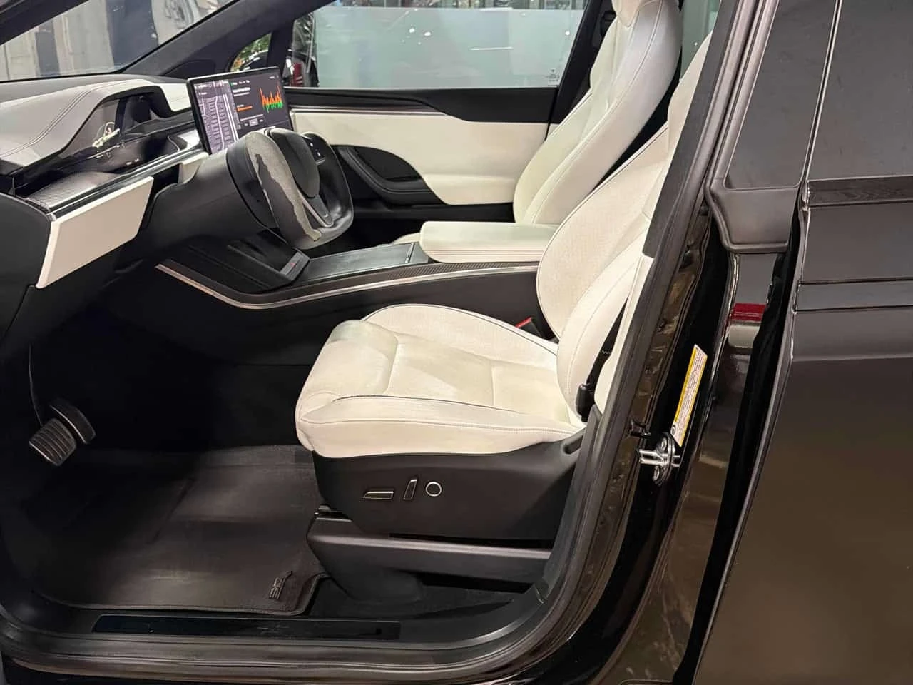 Tesla Model X Plaid | CARFAX | БЕЗ ИНЦИДЕНТИ, снимка 11 - Автомобили и джипове - 56228593