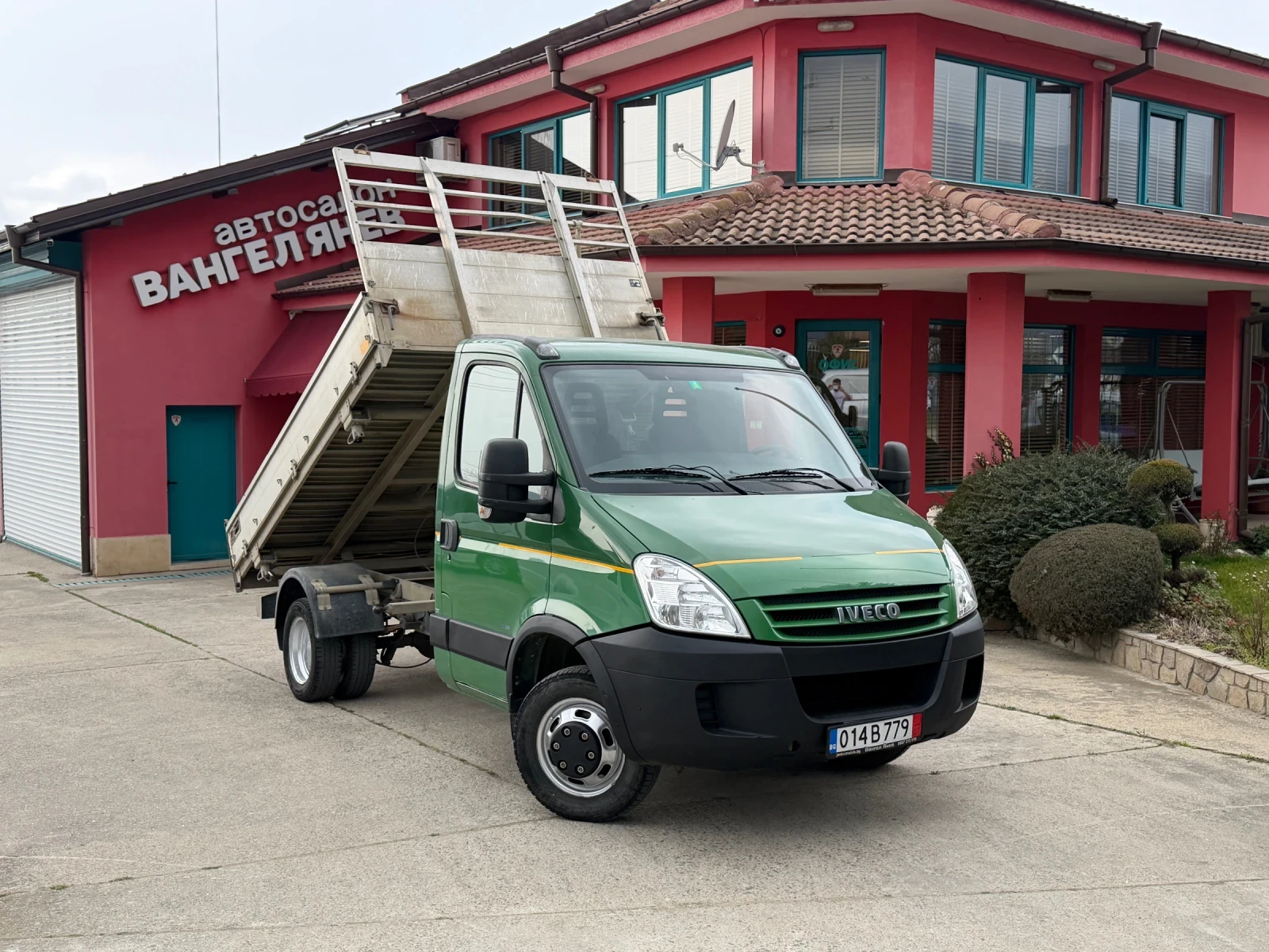 Iveco Daily 3.0HPI* 35C15* Тристранен самосвал* 3.20 метра кош