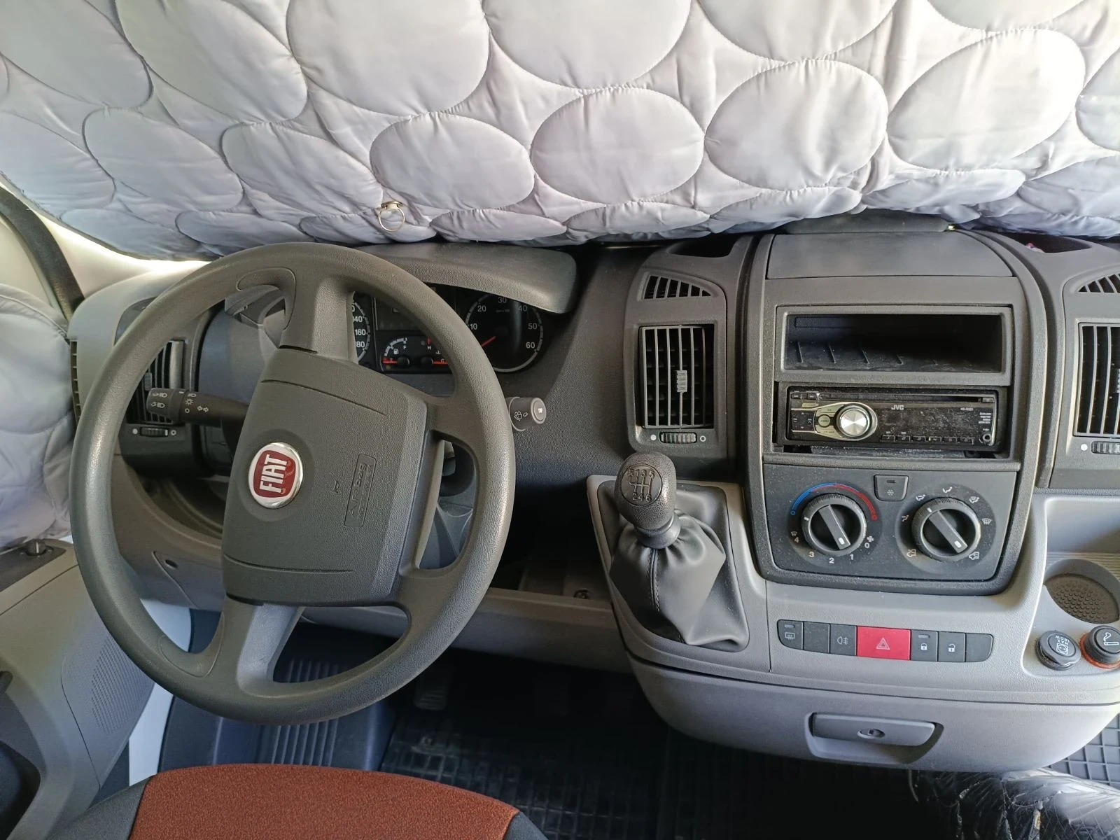 Кемпер Fiat Ducato Roller Team , снимка 14 - Каравани и кемпери - 54329204