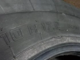 Гуми, снимка 9