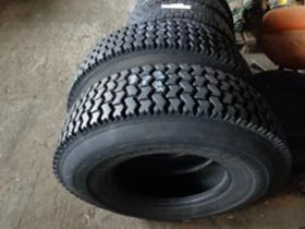 Гуми, снимка 6