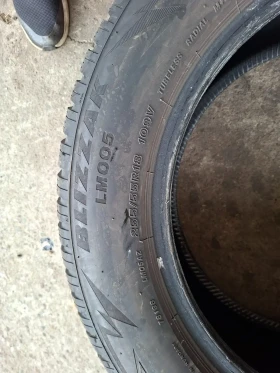 Гуми Зимни 255/55R18, снимка 8