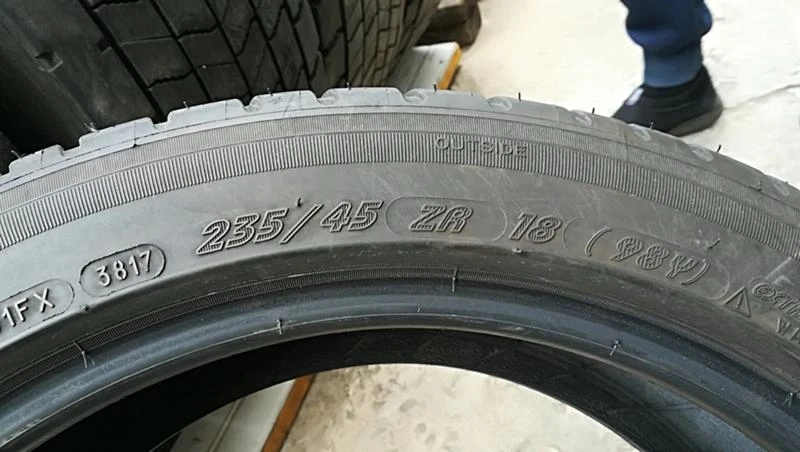 Гуми Летни 235/45R18, снимка 10 - Гуми и джанти - 25336683