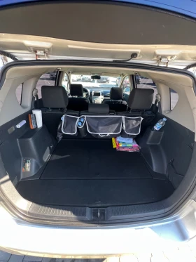 Toyota Corolla verso 2.2 136 к.с., снимка 9